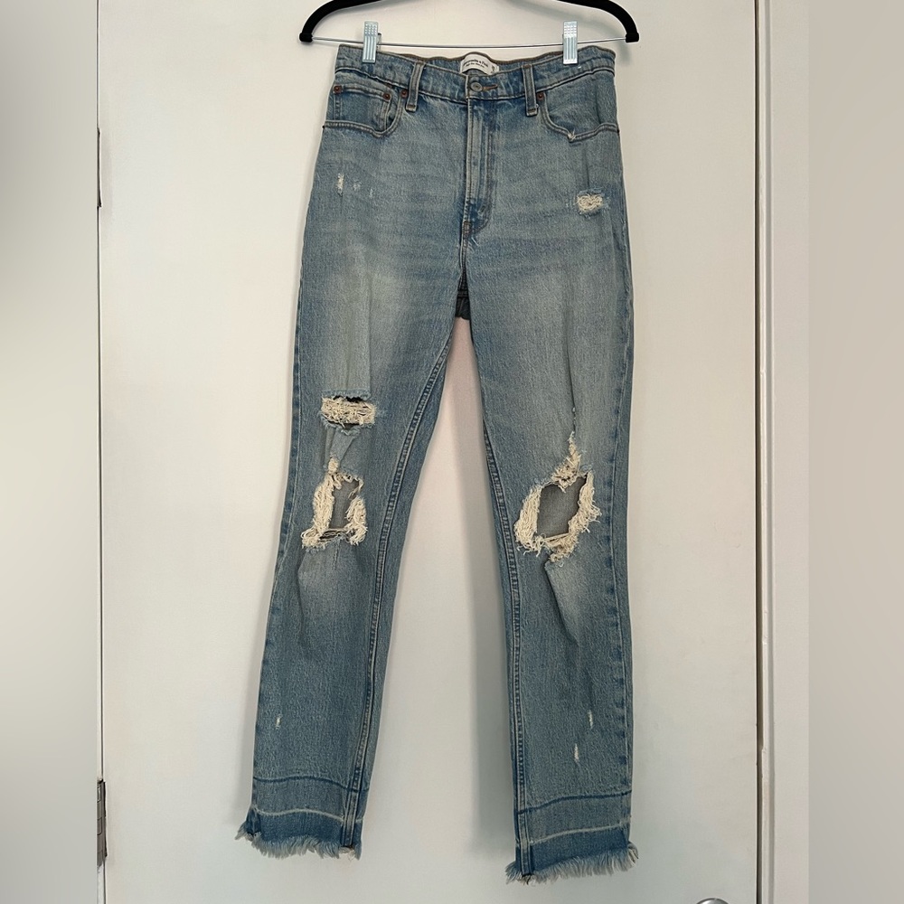 Abercrombie High Rise Mom Jean